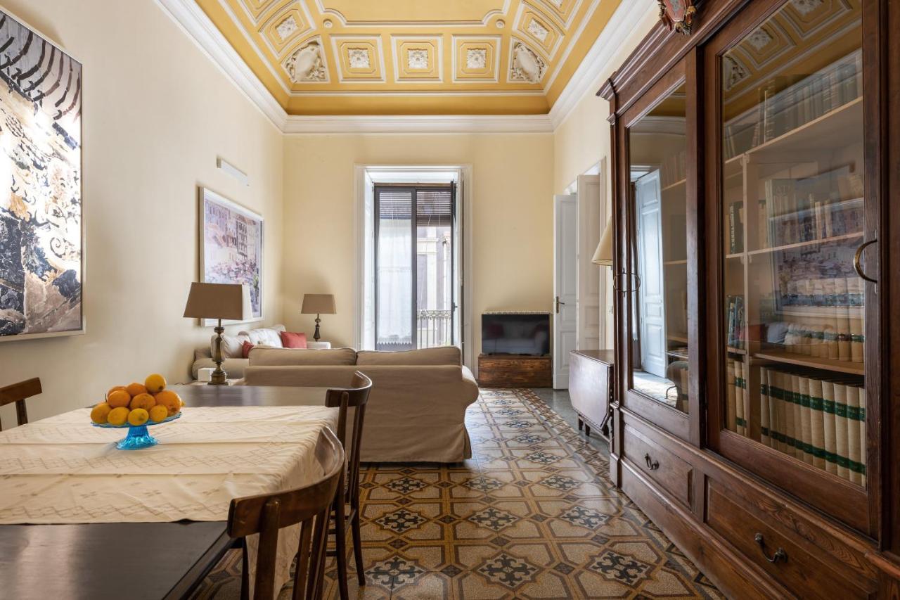 Catania City Center Historical Building Home Extérieur photo
