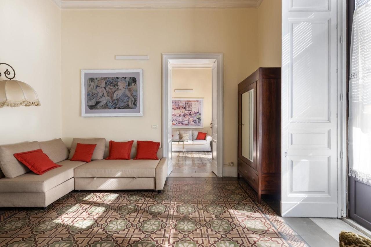 Catania City Center Historical Building Home Extérieur photo